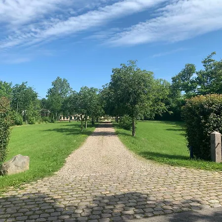 Bremsmaj Farm Gasthuis Kværs
